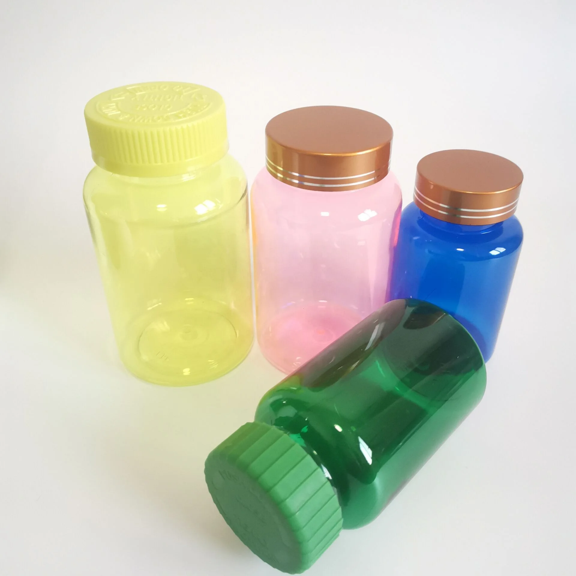 Different Size Pink Yellow White Blue Capsule Container Plastic PET PE HDPE Bottle For Capsule Packaging