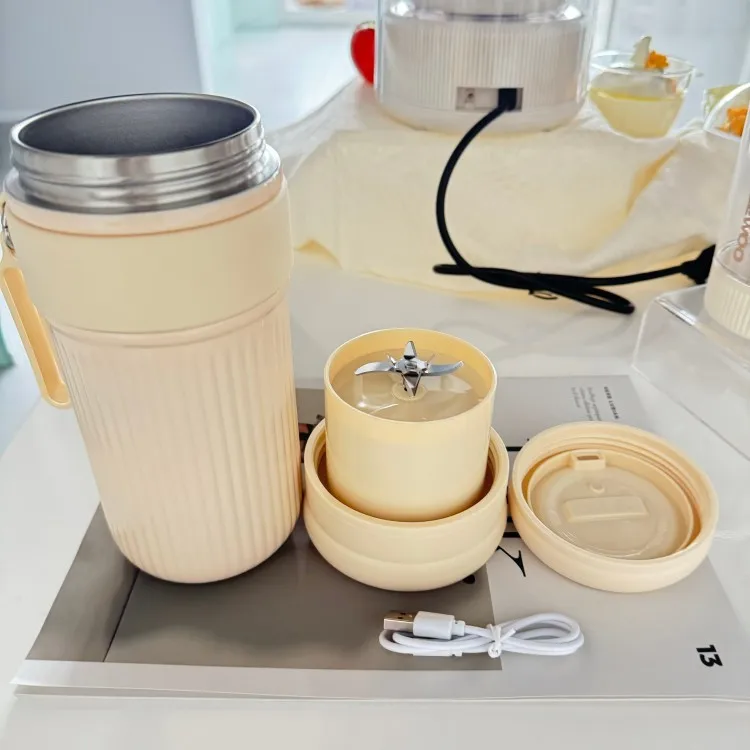 OEM Customized Home Kitchen Appliance USB Portable Juicer Multi Functional Rechargeable Small Mini Food Fruit Mixer Blender