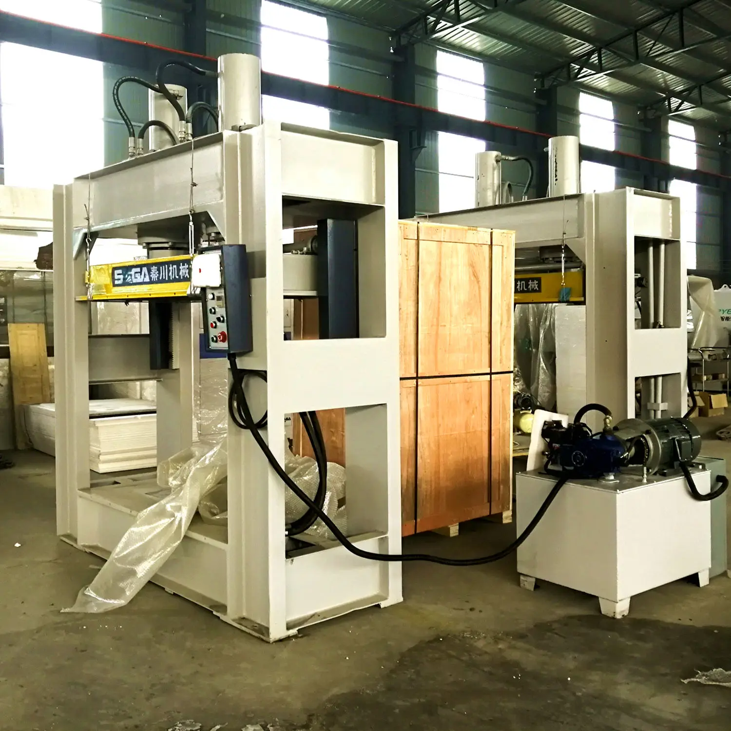 High Frequency Heating Press Machine For Veneer Wood Curving(80ton)
