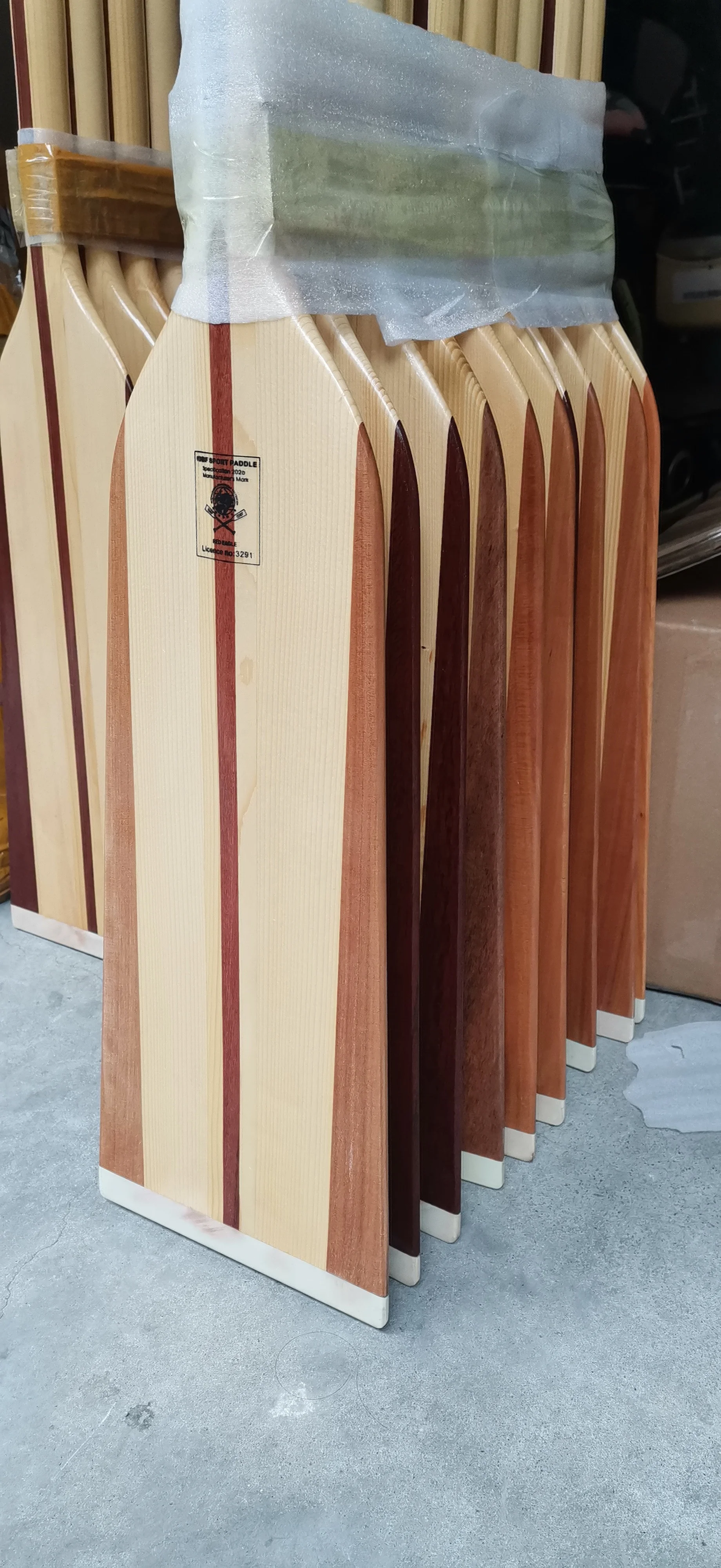 Wooden IDBF Approved Dragon Boat Paddle