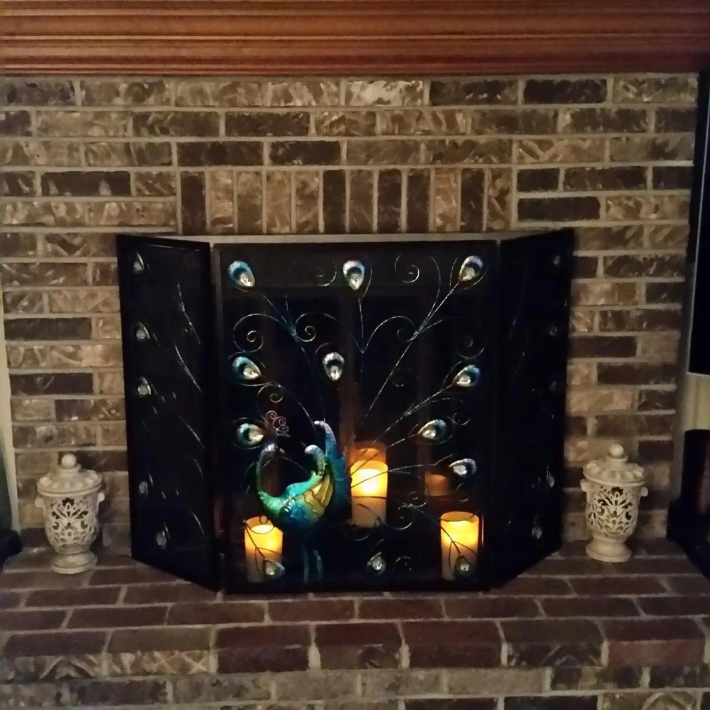 FUHUA freestanding 3 Panel Heavy Duty metal Fireplace Screen peacock fire screen