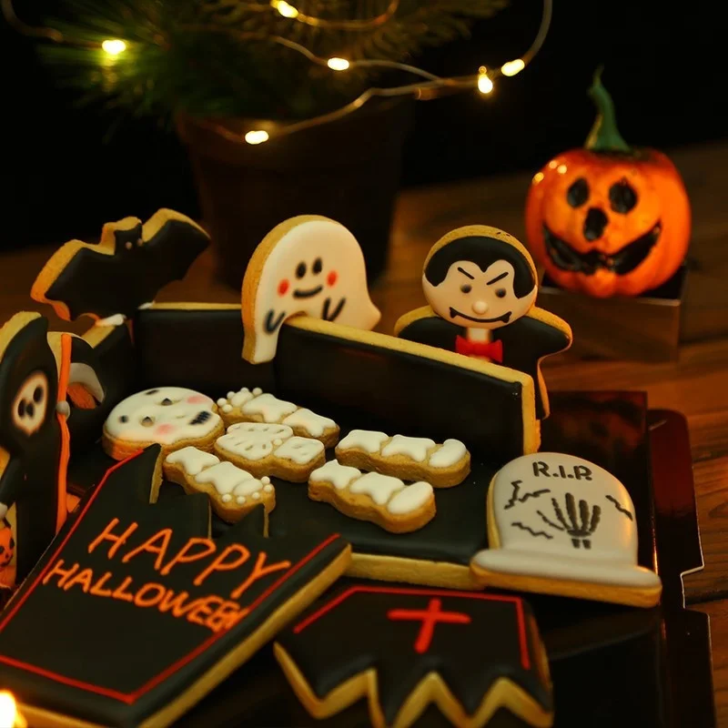Halloween Three-Dimensional Funny Coffin Cookie Mold Set DIY Stainless Steel Baking Mould for Party Soap Use