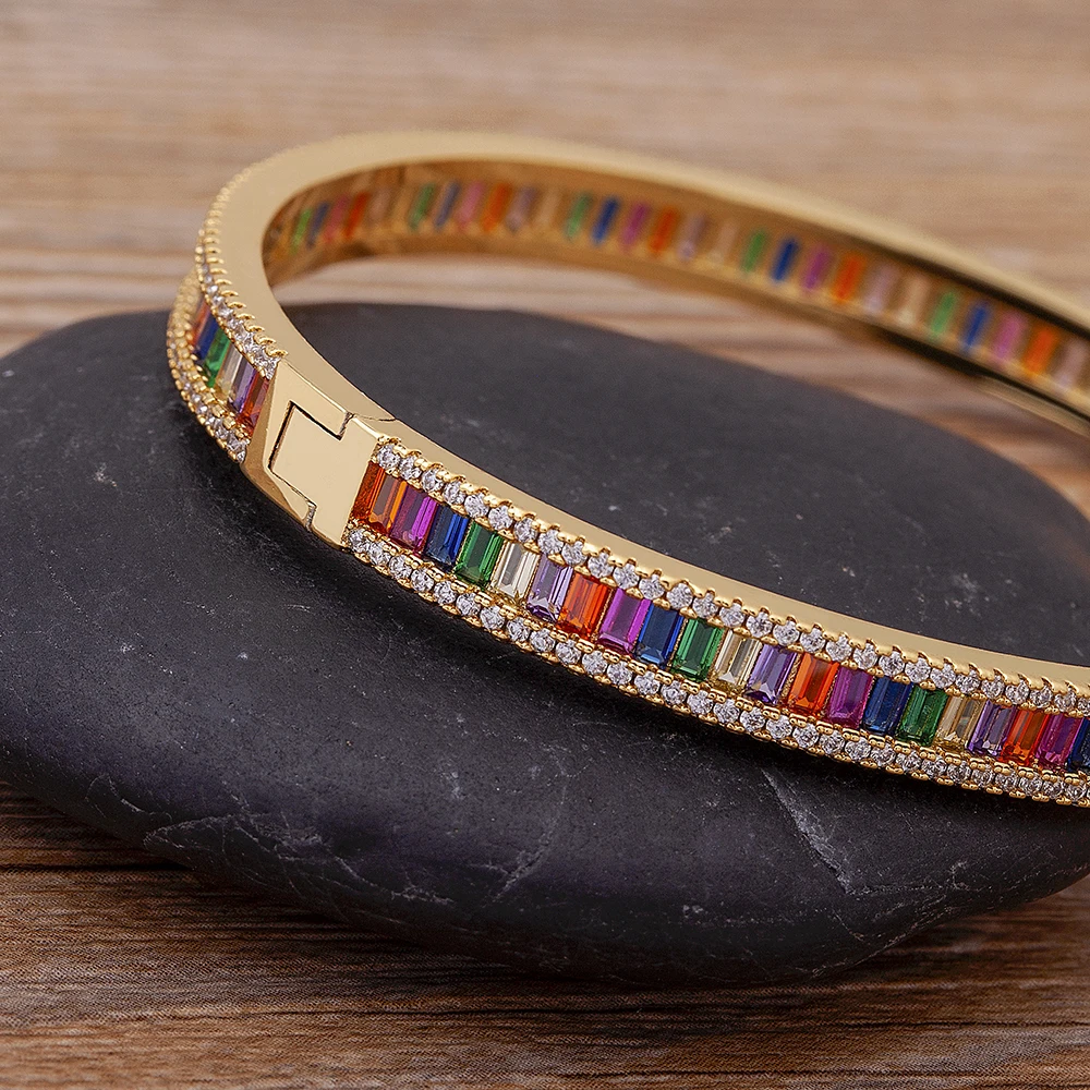 New Arrival Rainbow Crystal Bracelets Cubic Zirconia Easy Wear Buckle Design Women Bangles Fashion Accessories Jewelry Gift