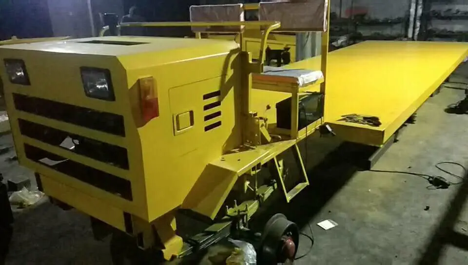 Wear-resistant and durable railway construction rail transport vehicle