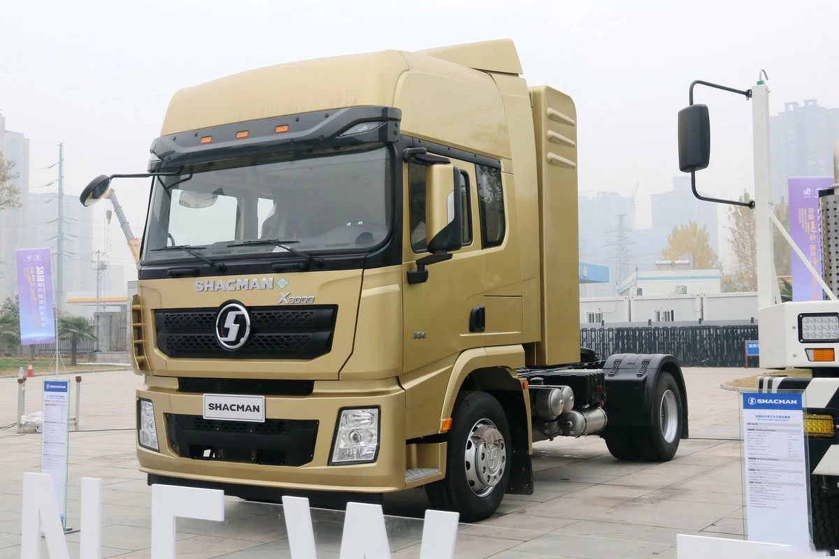 Brand new 4x2 euro 5 emission level CNG 380hp 6 cylinder engine 6 wheels 315/70r22.5 tyres ABS A/C MP3 tractor truck head