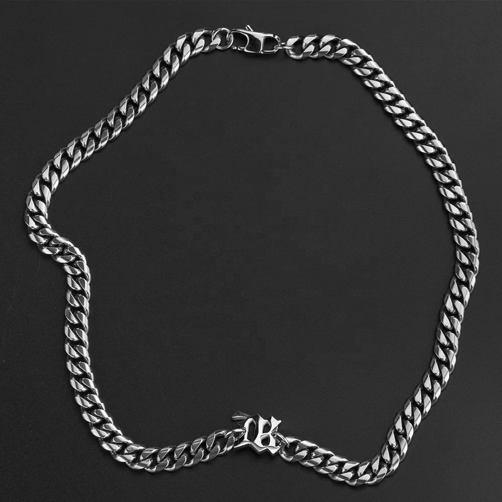 Personalized Women Men Old English Initial Nameplate Custom 18K Gold Plated Stainless Steel Initial Necklace