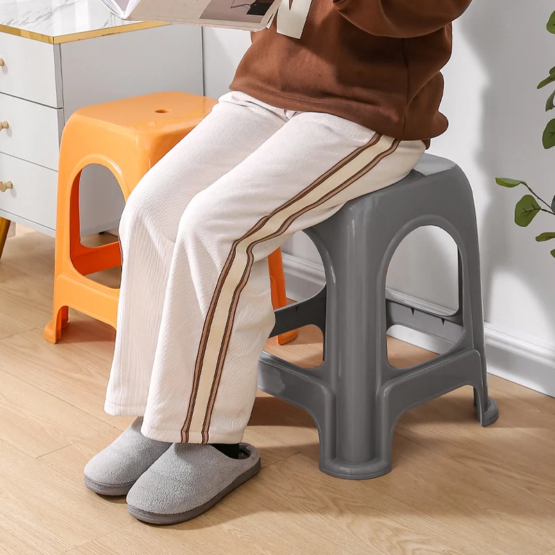 Оптовая продажа прочный пластиковый стул для укладки табуретов современный улицы