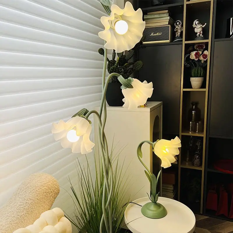 Three-Head Retro Pastoral Cream Wind Living Room Sofa Bedroom Light Classic Floor Lamp Lily Valley Flowers Net Red Decoration