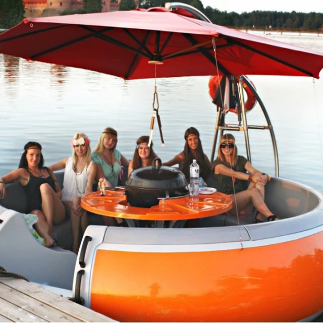 
China manufacturer water park equipment electric leisure boat BBQ donut boat Party boat for sale 