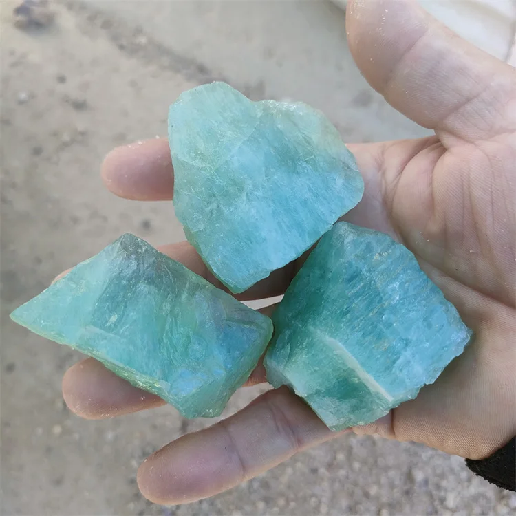 Wholesale Stones And Crystals Natural Raw Rainbow Fluorite Healing Rough Stone for house Decorative