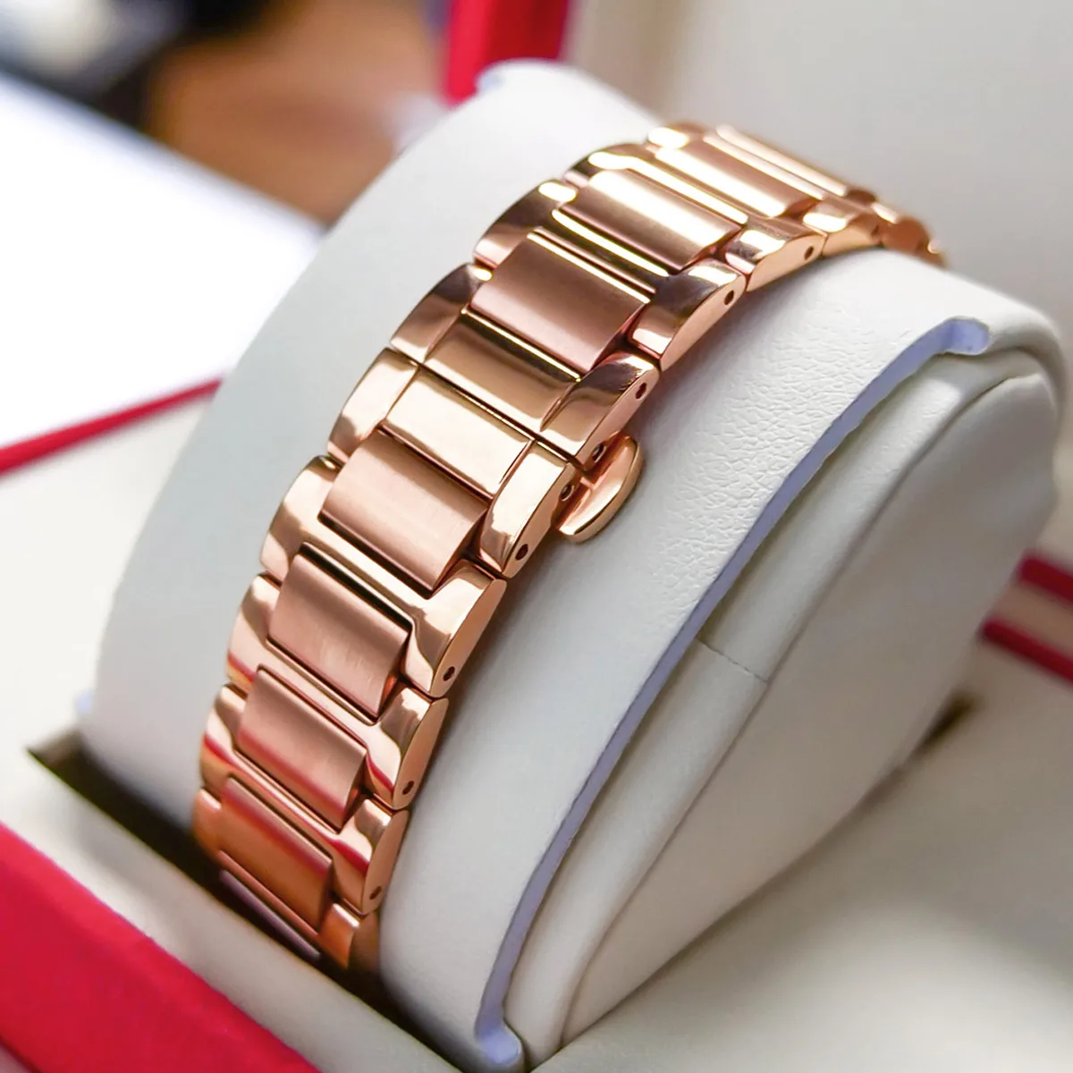 
Reef Tiger Top Brand Luxury Women Watch Ceramic Rose Gold Bracelet Diamond Automatic Mechanical Shell Watches Clock RGA1592 