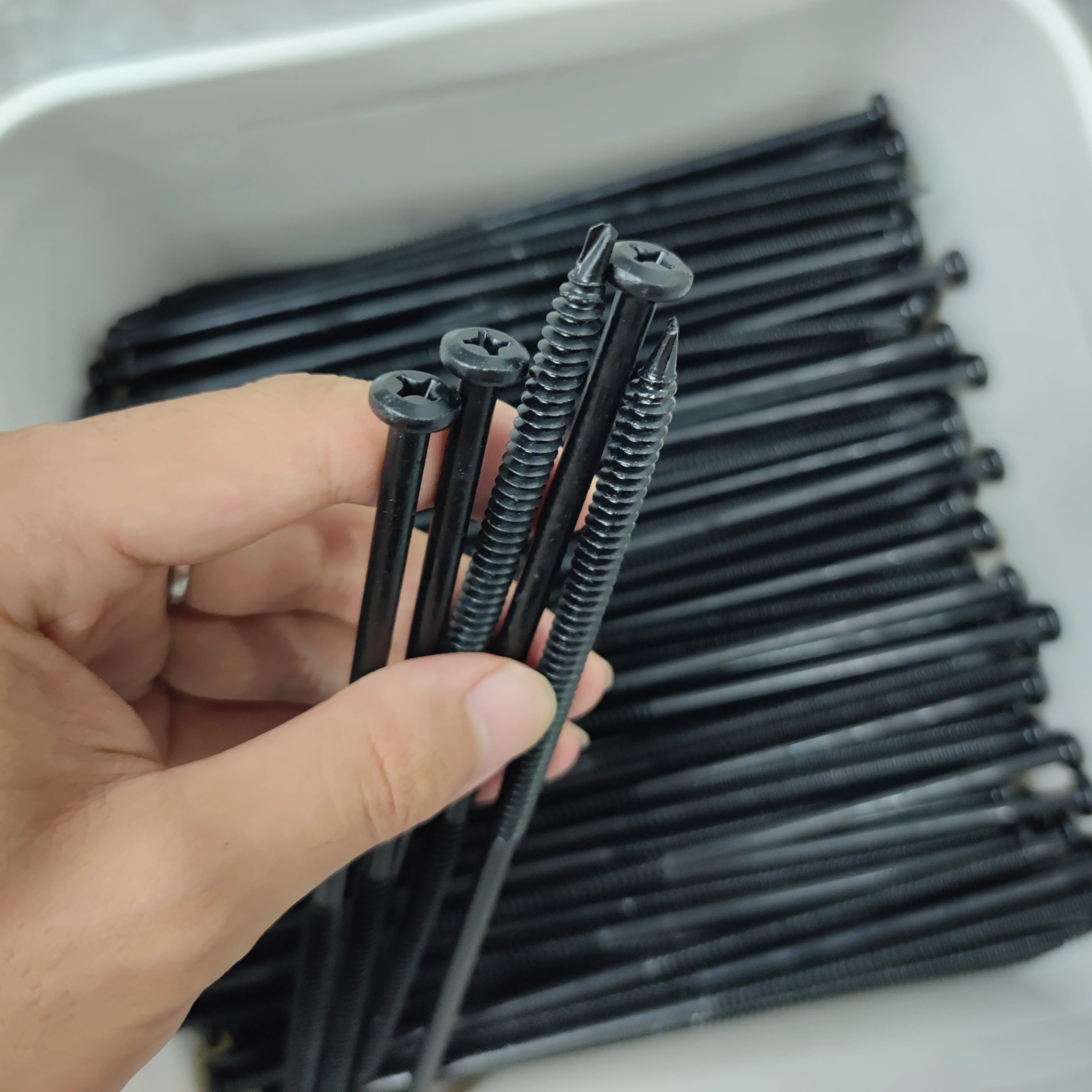 FM Approved China fasteners wholesale roofing fasteners