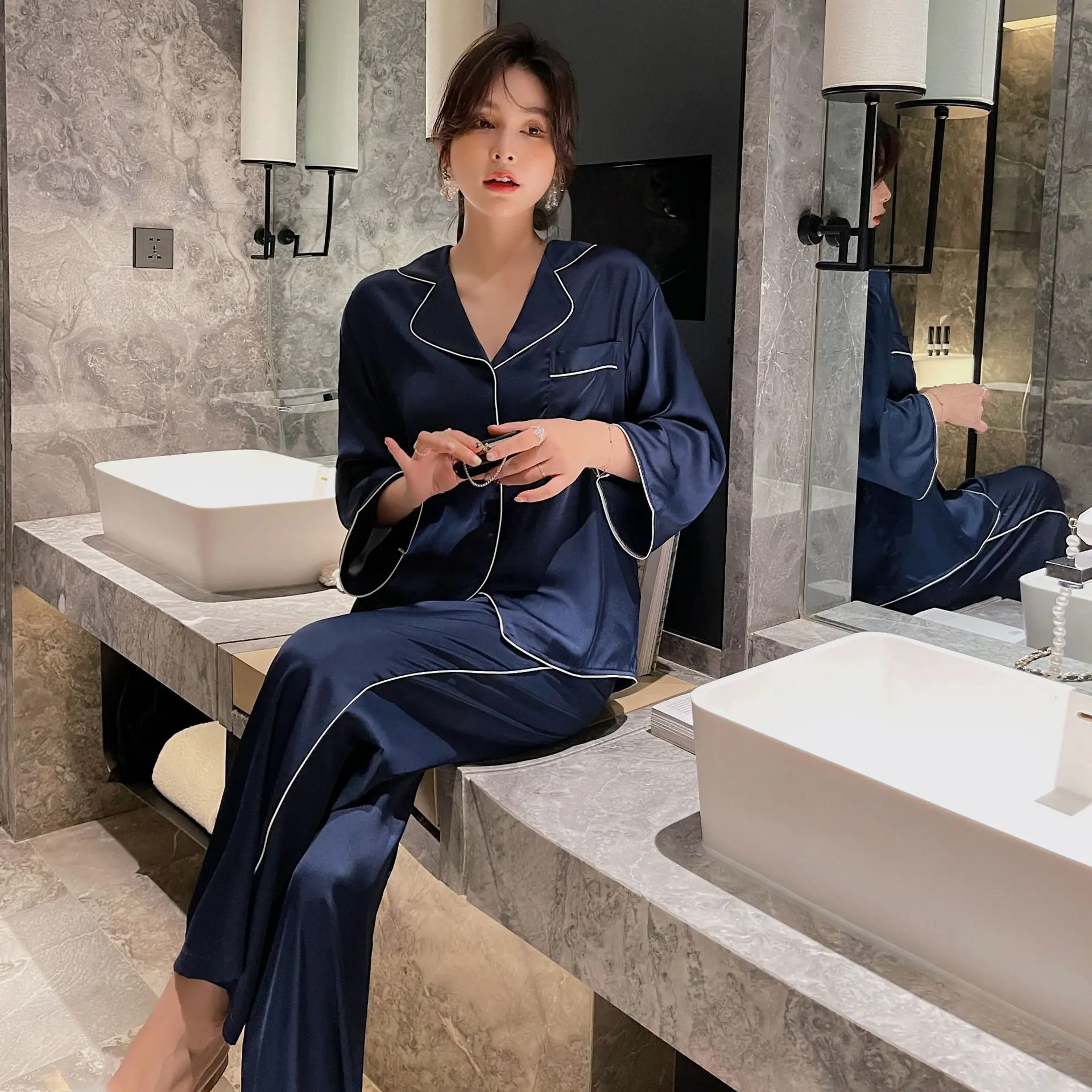 2022 Новое поступление оптовая продажа домашняя одежда большие размеры шелк Корея 100% повседневная женская для сна пижамы без рисунка