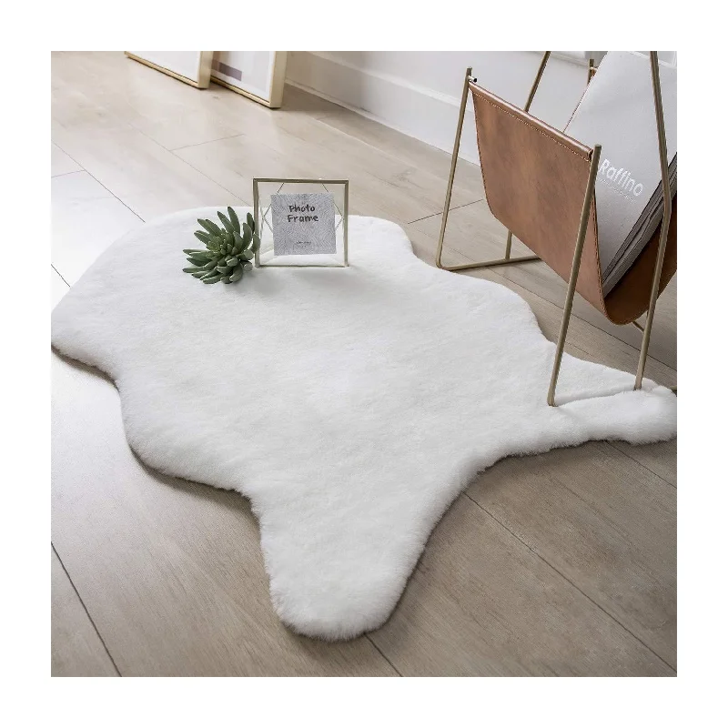 Hot Selling Tapis Alfombras Suede Backing Fluffy Faux Rabbit Fur Sheepskin Super Soft Faux Fur Rugs Carpet For Living Room