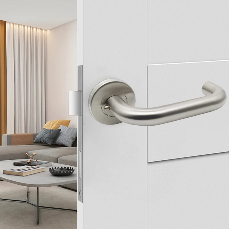 Heavy duty door handles wooded door handles