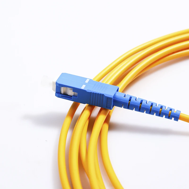  SC к волоконно-оптический кабель Перемычка Соединительный шнур Ftth Оптические
