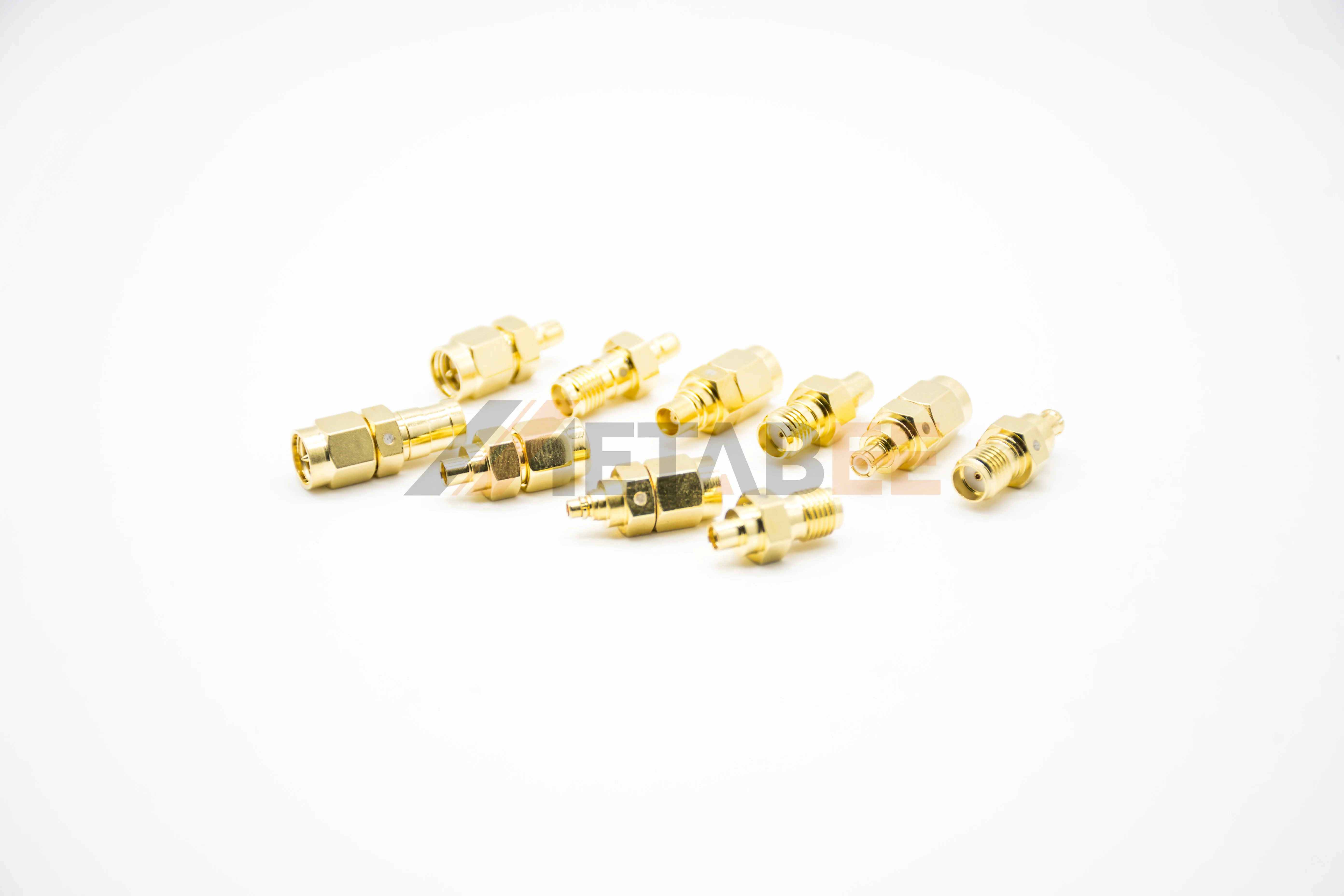 50 Ohm Gold Plated R/A 2 Hole Flange Mount SMA Female Connector Solder for Cable