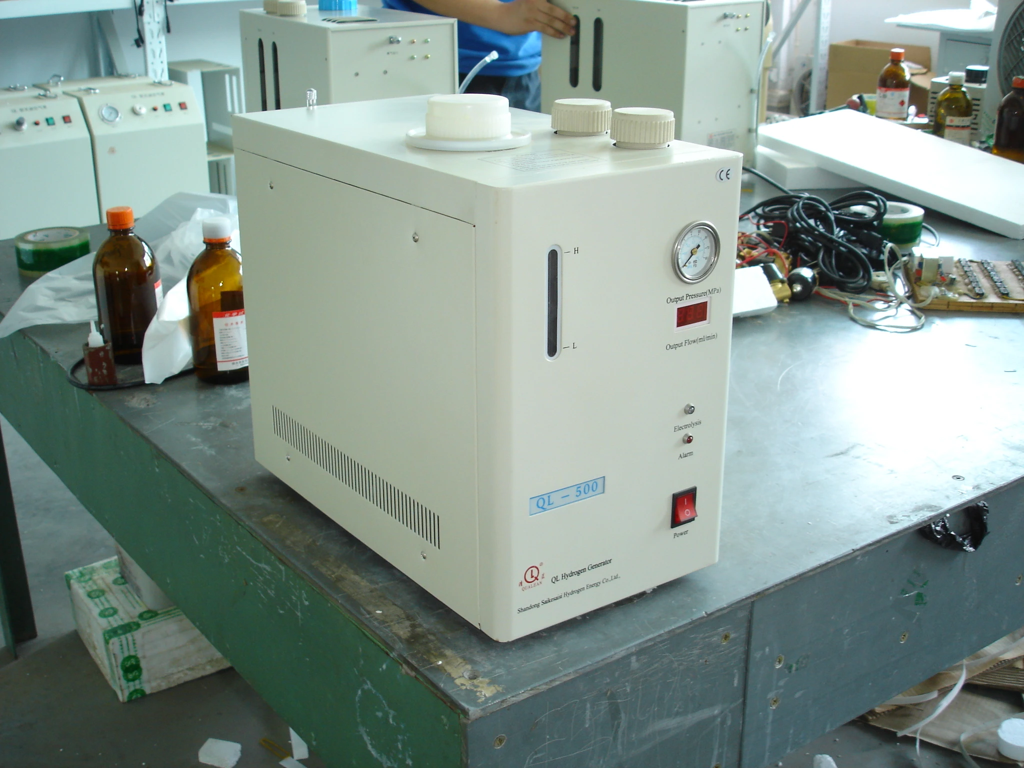 Hydrocarbon Analyzer support gas pure H2 generator
