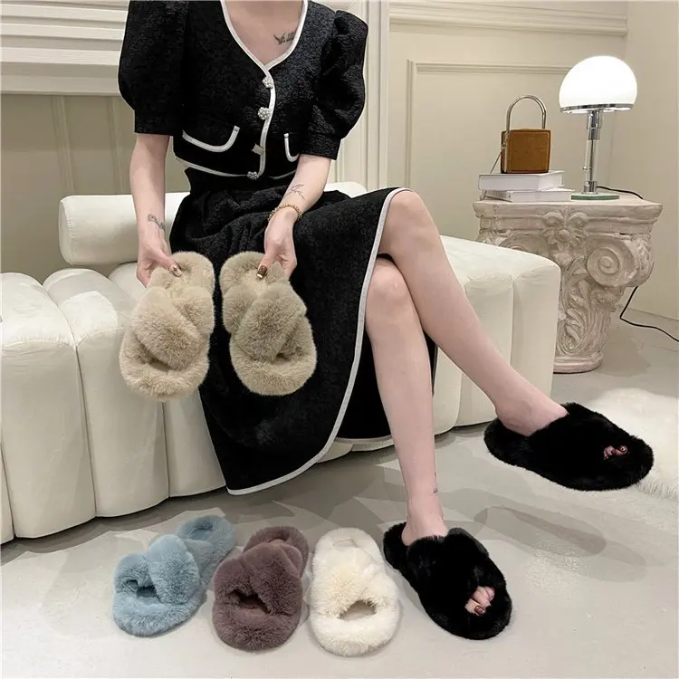 Wholesaler Fuzzy Winter Indoor Designer House Fluffy Ladies Home Fashion Fur Women Slipper For Women