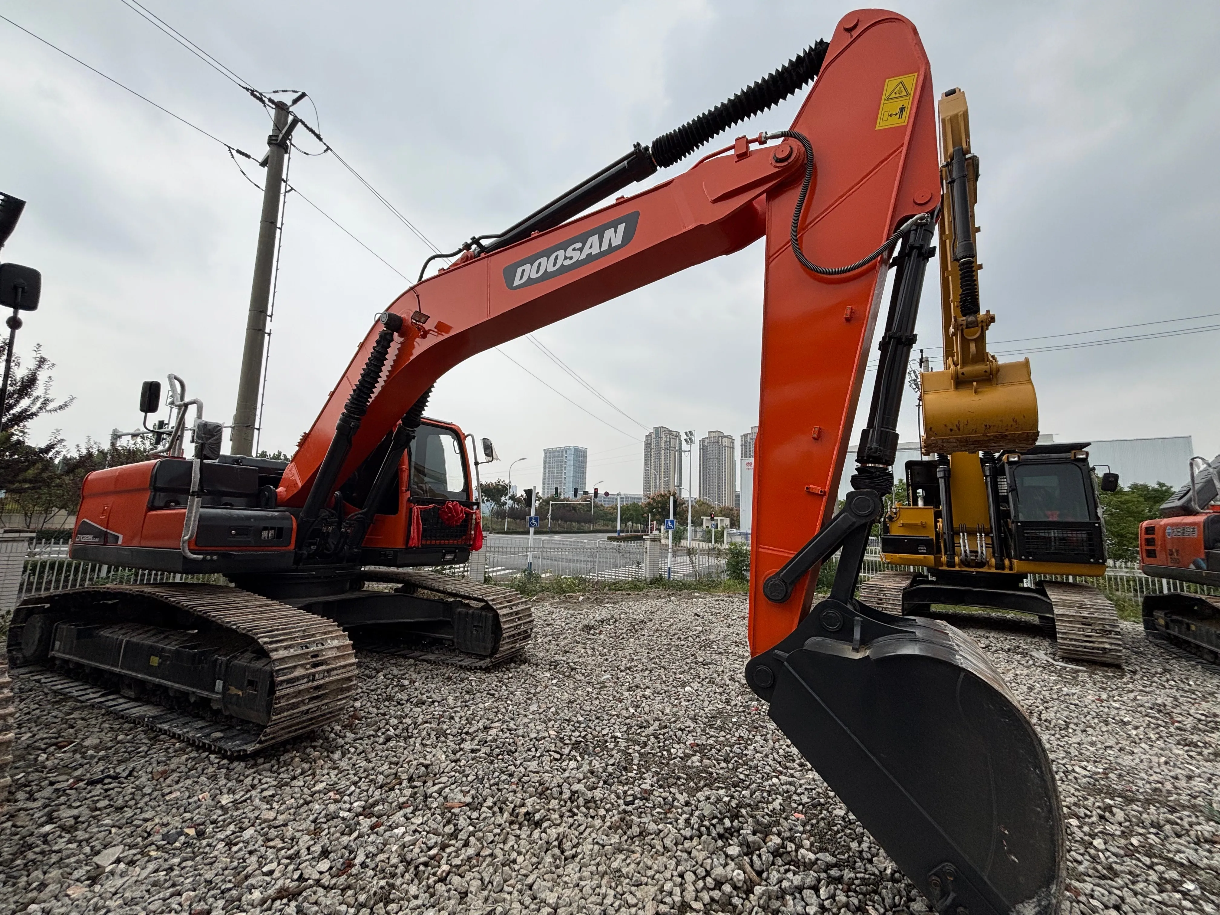 Werkuren Kwaliteit Gegarandeerd Origineel Korea Gebruikt Doosan Dx225 Dx225lc