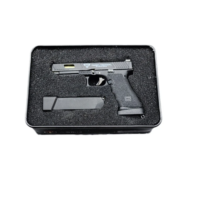 Factory Direct Sales 1:3 mini GlOCK 34  Pendant Gift Toy Weapon Keychain Gun Shape Model Metal Keychain