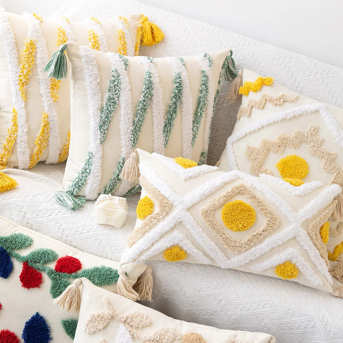 2023 Autumn Fall Gold Mustard collection factory supply wholesale customized 20*20 Boho pillow  Home decoration tufted pillows