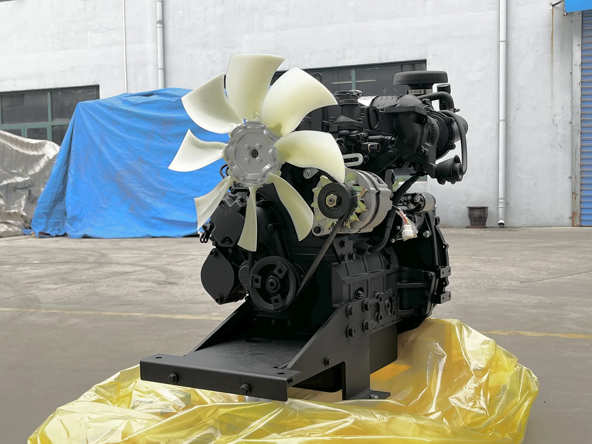 Original new SCDC 4D22T series 4 stroke 4 cylinder 42kw/57hp  diesel engine 4D22T-G1 for vehicle for sale