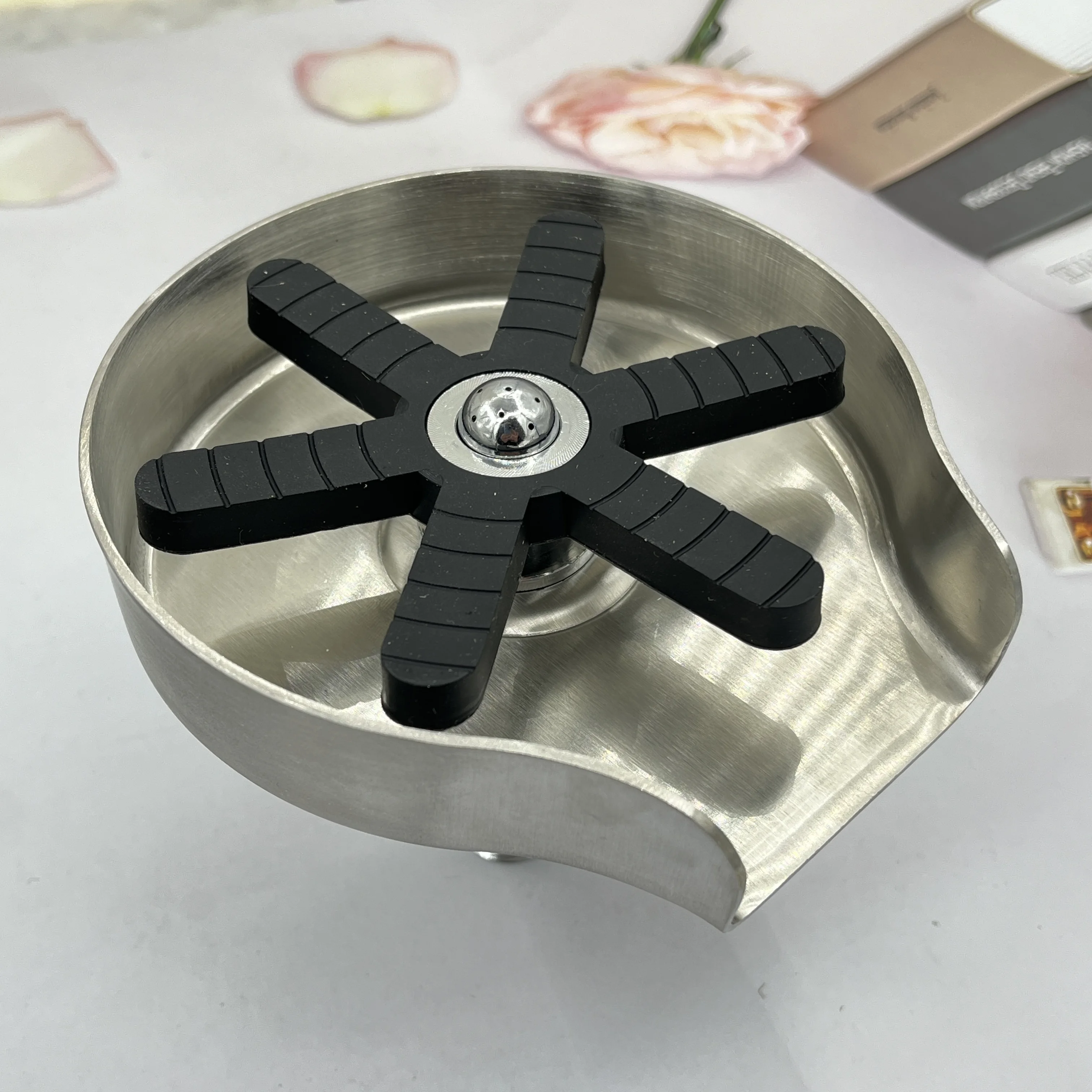 New 304 stainless steel high pressure rotary cup washer 8-hole water glass automatic rotary home washer