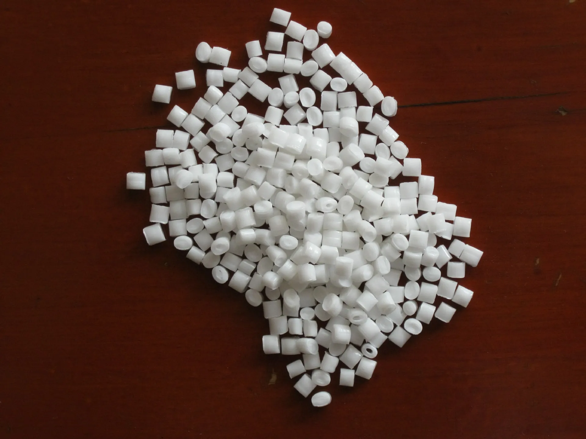 Limited-Time Offer  High-strength PPS Granules for Electrical Components