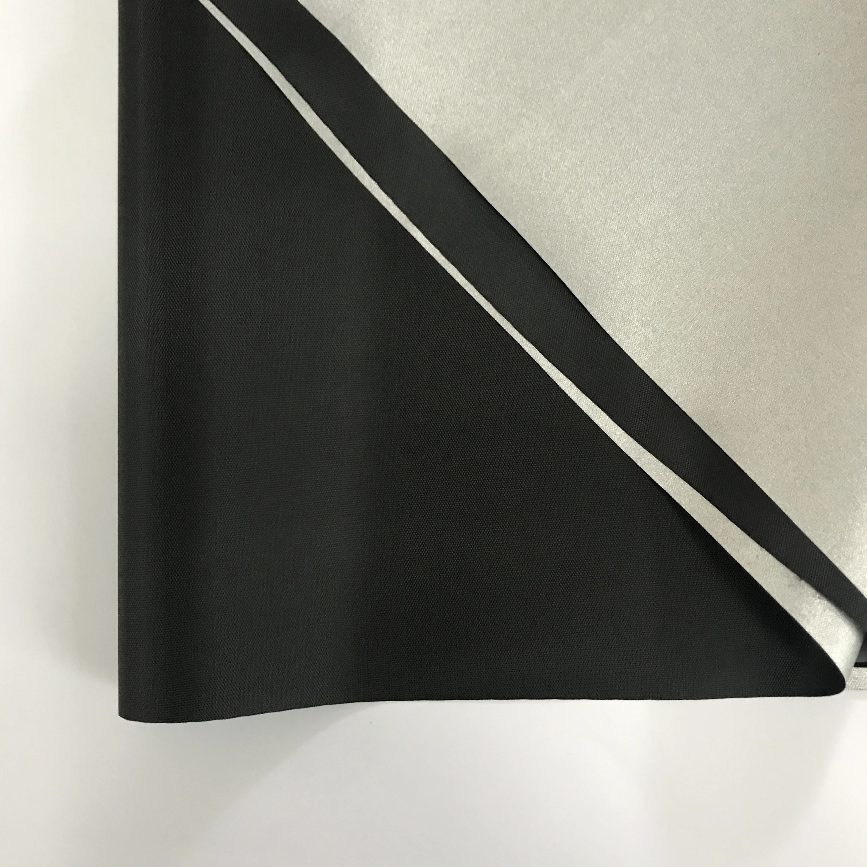 170T Polyester Taffeta Peacock Black Silver Coated For Car Cover