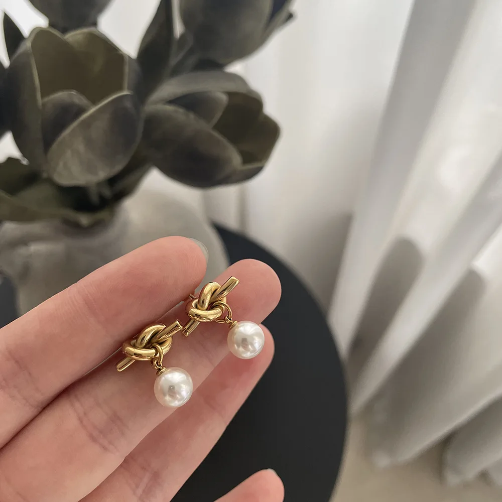 Stainless Steel Knot Pearl Earrings Summer Beach Jewelry 18K PVD Gold Plated White Gray Pearls Drop Dangle Earring Wholesaler