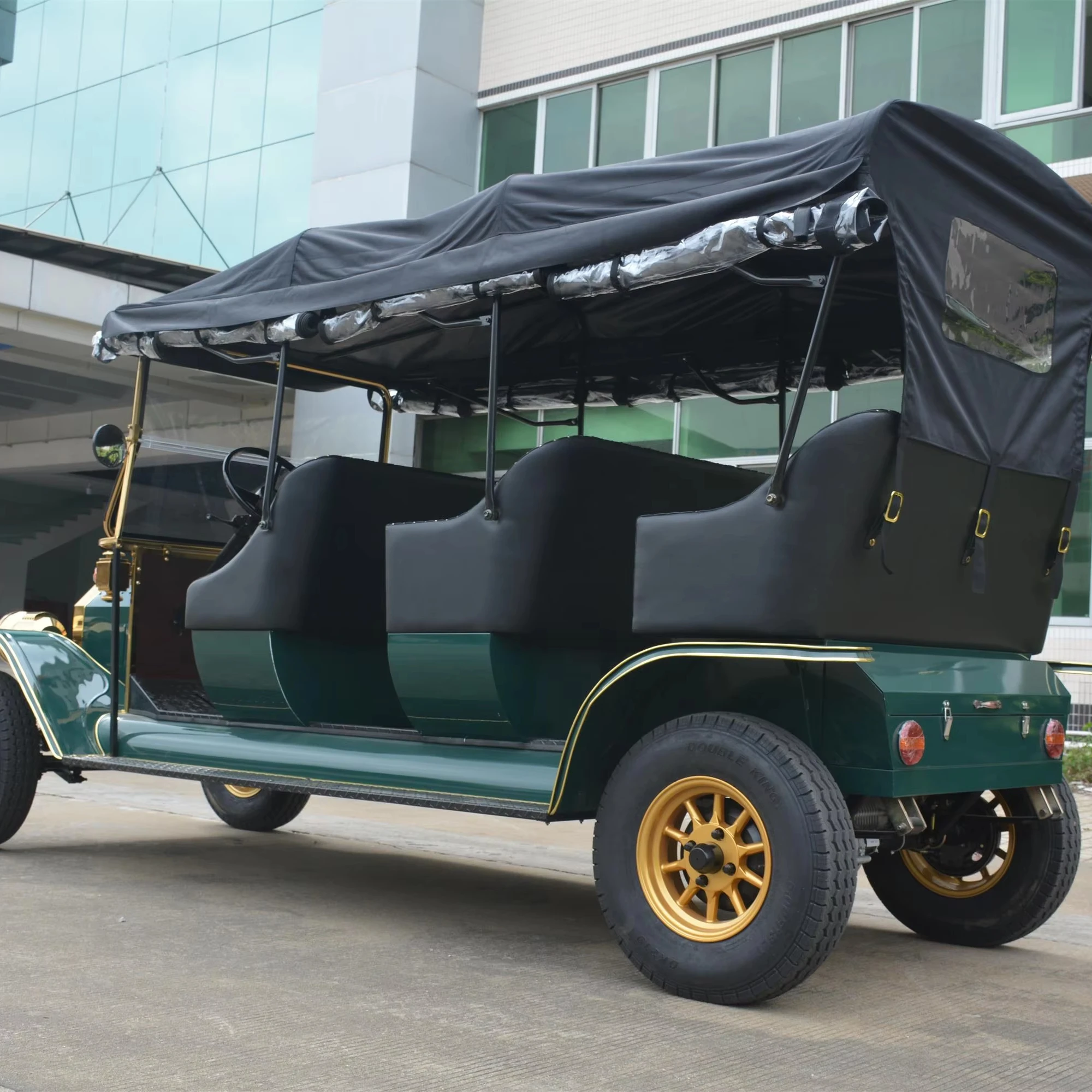 New Energy Electric Classic Car 8 Seats 5Kw High Efficiency And High Speed Ac Motor with Canopy Electric Vintage Car