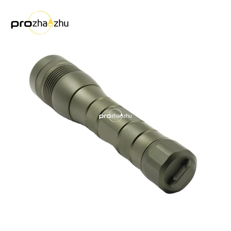 Hot Selling Wholesale 1200 lumen C Size Dry Battery Underwater IP68 Diving Flashlight
