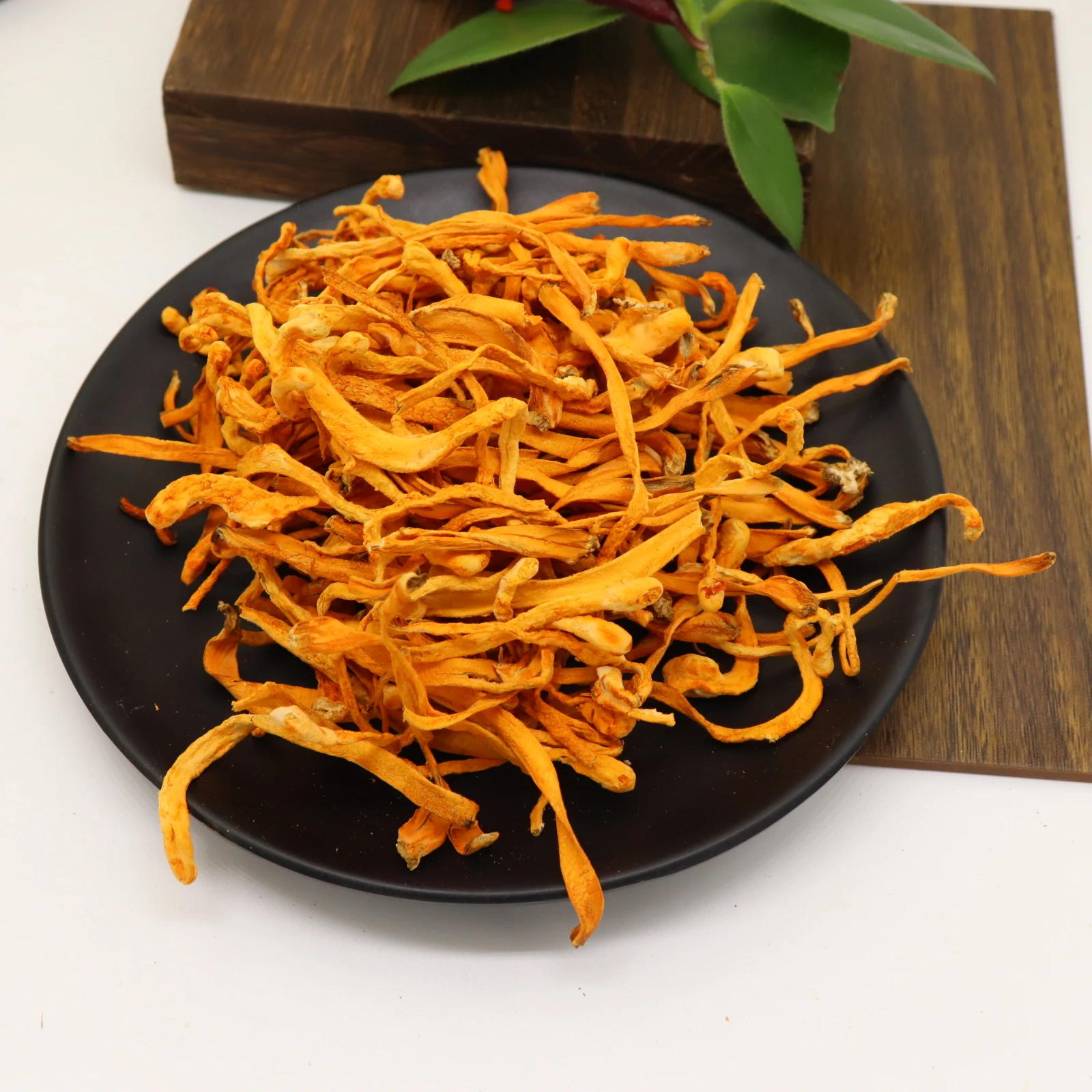 Supply Factory Wholesale High Quality Organic dried cordyceps militaris Mushrooms  tibet Cordyceps militaris powder