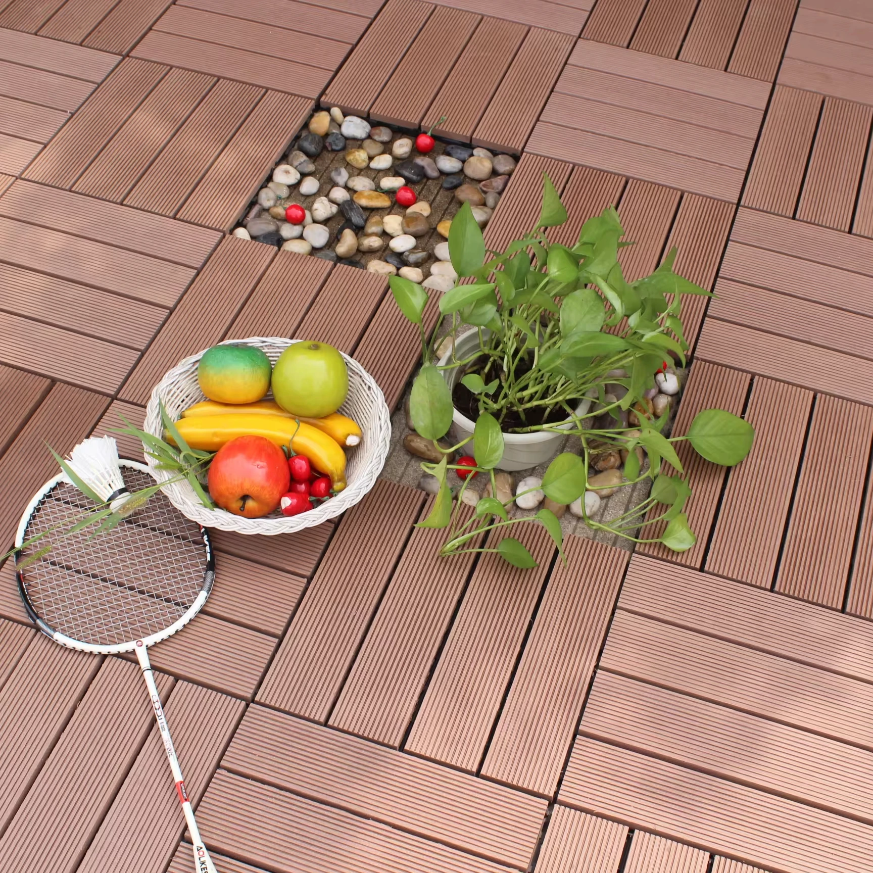 Interlocking plastic base  outdoor plastic wood WPC tile floor