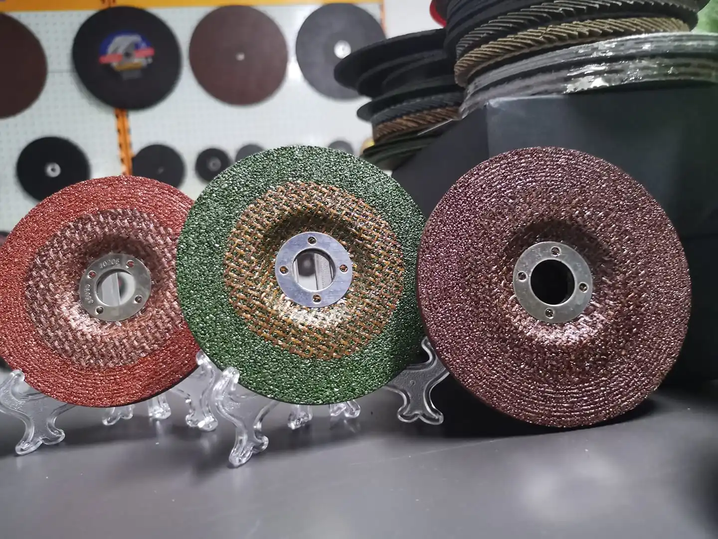 Super thin hard disk cutting and WA grinding wheel  100x 2.5x 16mm for metal and stone