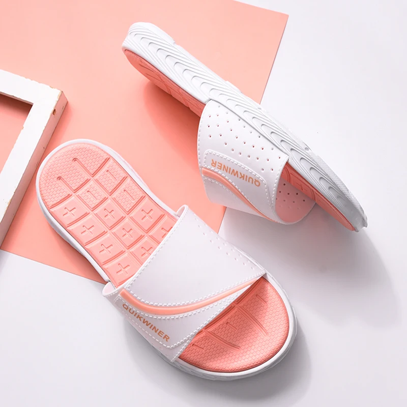 New hot selling PVC slippers men soft bottom home men outdoor sports slide slippers men