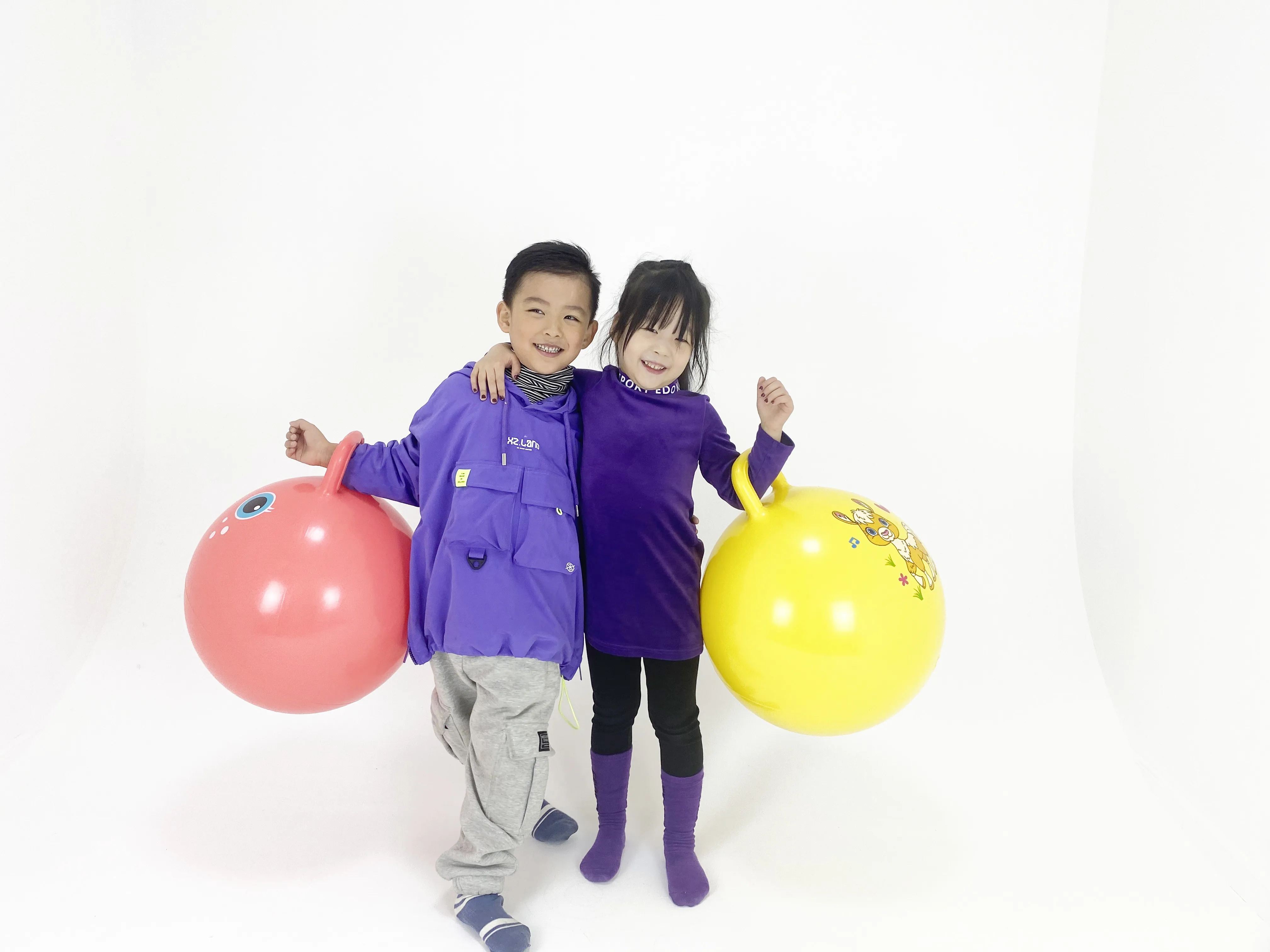 PVC Toy Jumping Ball with Handle 45cm Bouncy Hopping Ball