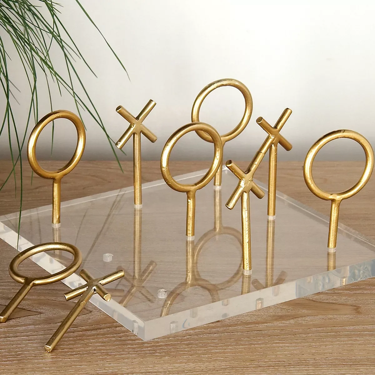 Cosmopolitan Glam Tic Tac Toe Game Table Decor