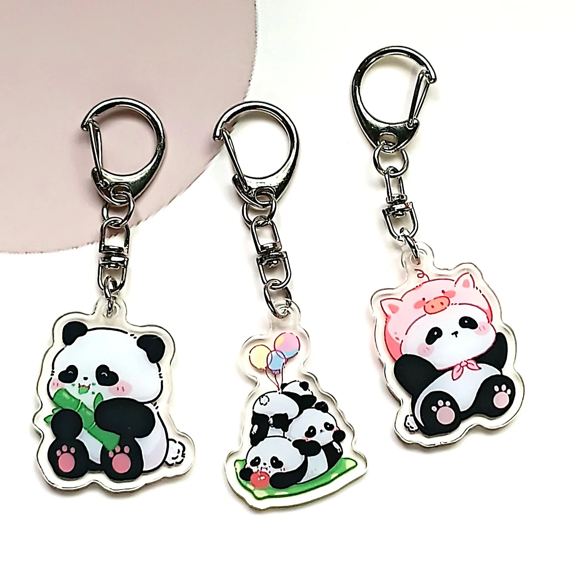 High Quality Acrylic Keychain Epoxy Resin Custom Holographic Pendant Anime Keychain Promotion Transparent Acrylic Keychain