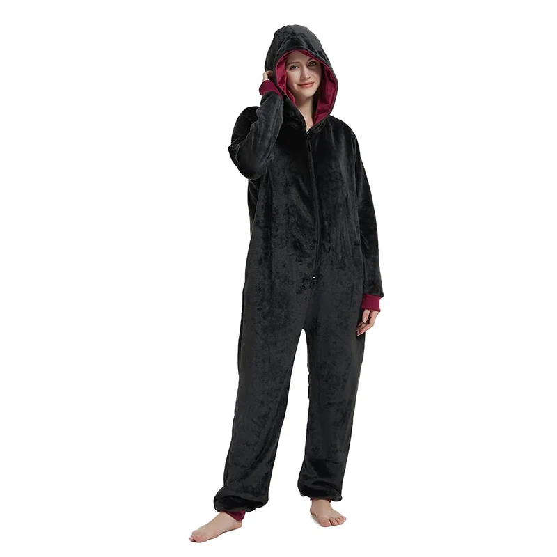Factory Wholesale Luxury Women Flannel Pajamas Set Cheap Unisex Adult Fluffy Hooded Sleep Homewear Pajamas Manufacturer