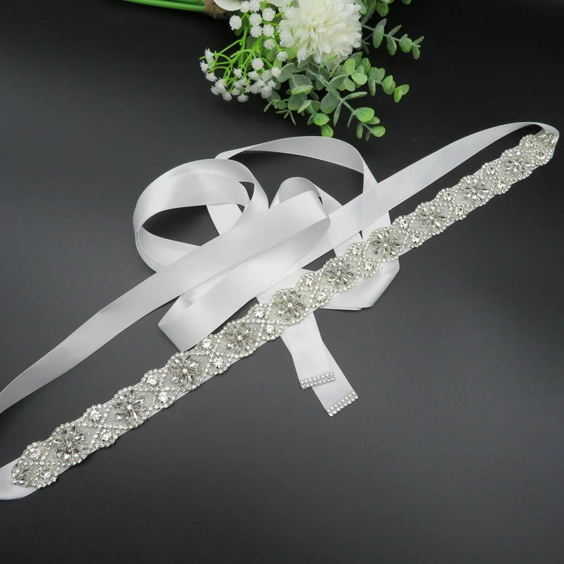 
Hot selling Handmade Silver Wedding Belts with Rhinestone Trim hotfix Applique Crystal Flower Beads Bridal Sash Belt 