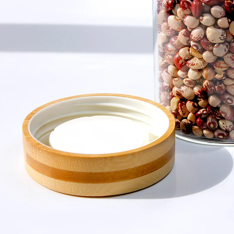 Factory direct supply Leakproof Screw Handmade Borosilicate Glass Food Storage Jar with screw bamboo lid