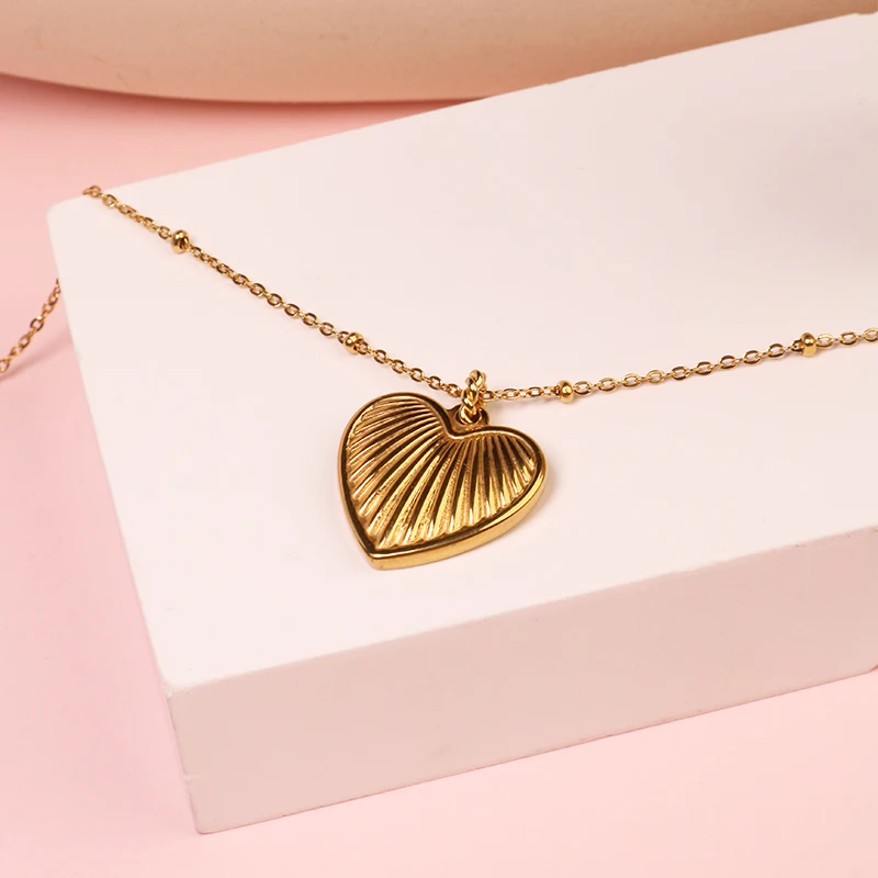 Stainless Steel Chain Chunky Gold  Necklace Birthday Gift Trendy Best Friend Necklace Heart Pendant Necklace
