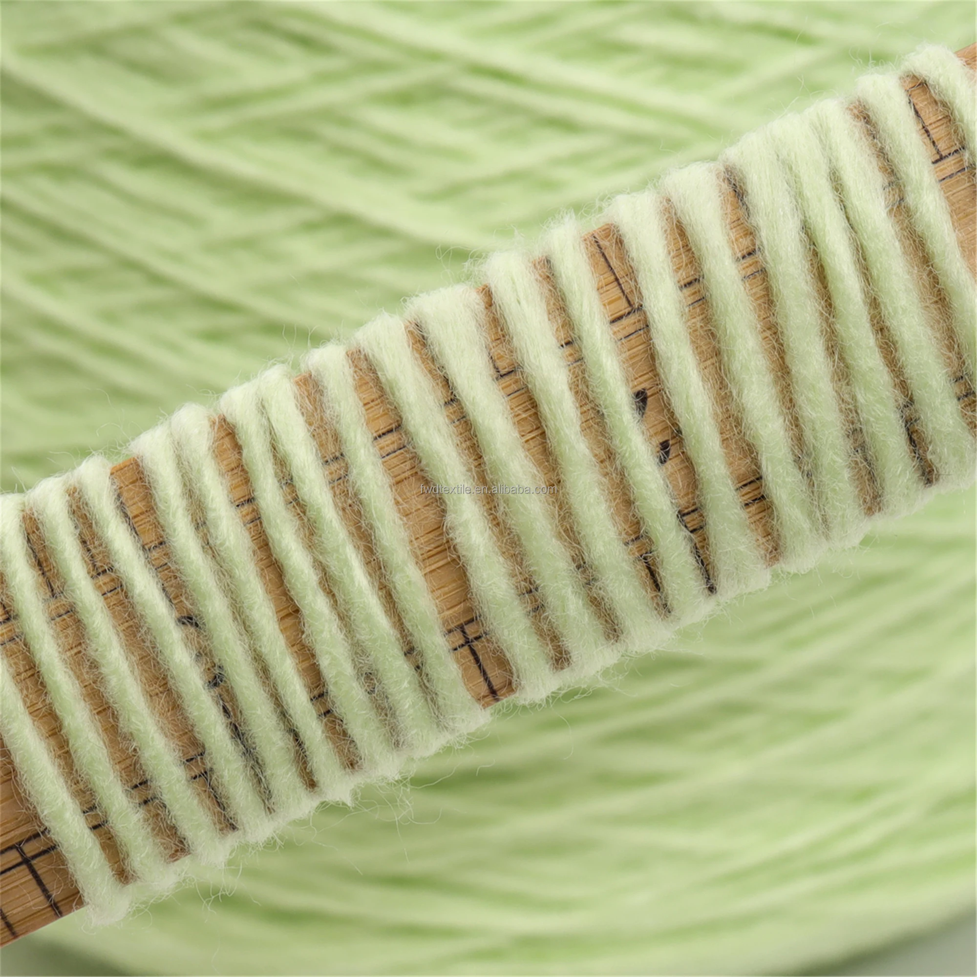 Spot Goods 100% Acrylic Worsted Roving Yarn Cone 3Nm/1 100% Dyed Fancy Knitting & Crochet Yarn for Sewing