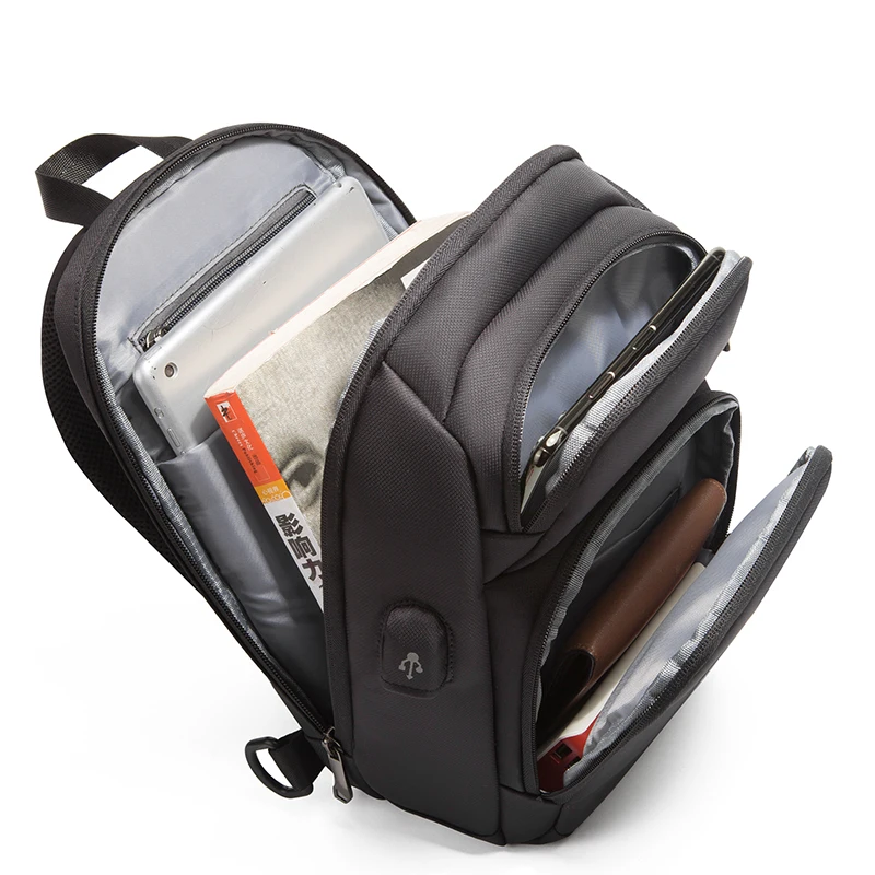 New black high-quality breathable waterproof anti-theft anti-wear chest bag USB charging port chest bag