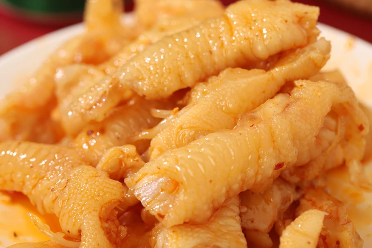 
Wholesale delicious meat snacks chicken feet spicy boneless chicken feet 