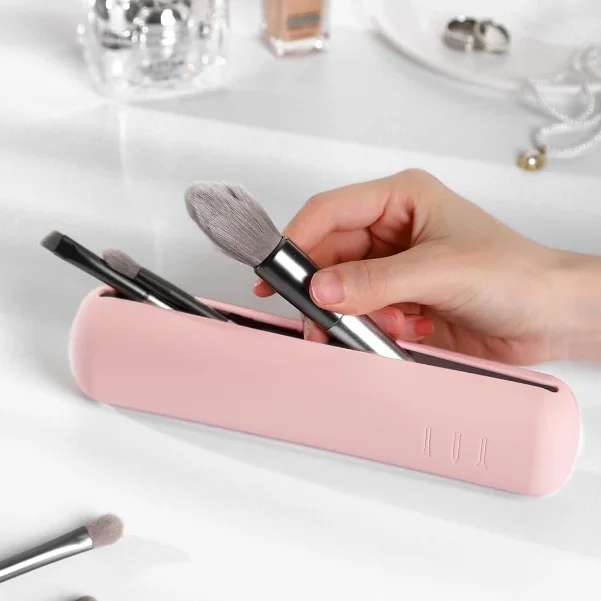 In Stock Waterproof Portable Travel Silicone Makeup Brush Holder Make Up Bag Case For Home Travel Use
