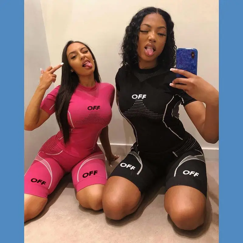 
Fashion print elastic tracksuit 2 piece set woman 2020 Sportswear high waist leggings fitness set 