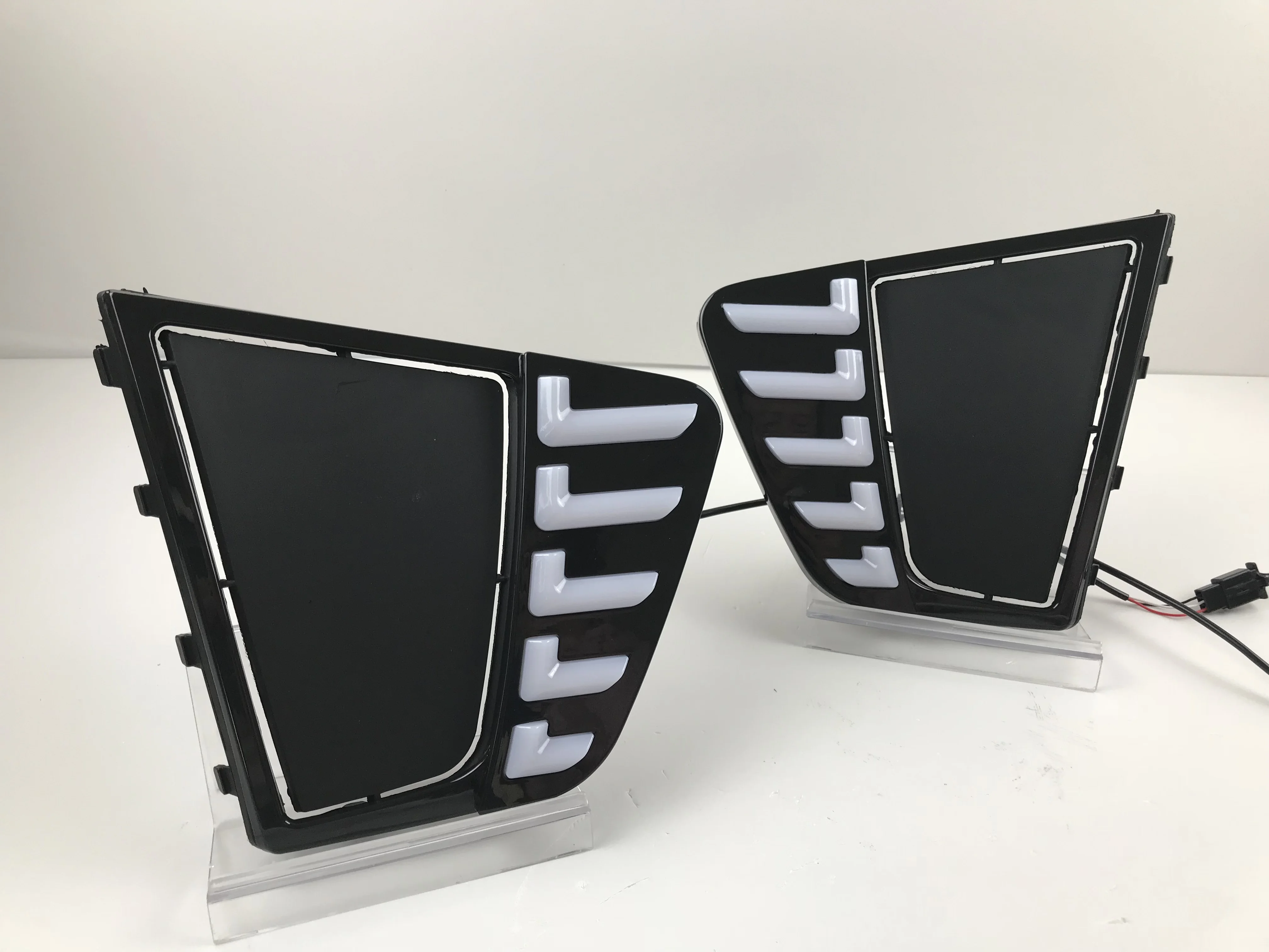 New design led daytime running light lamp DRL for Hyundai ix25 creta fog light